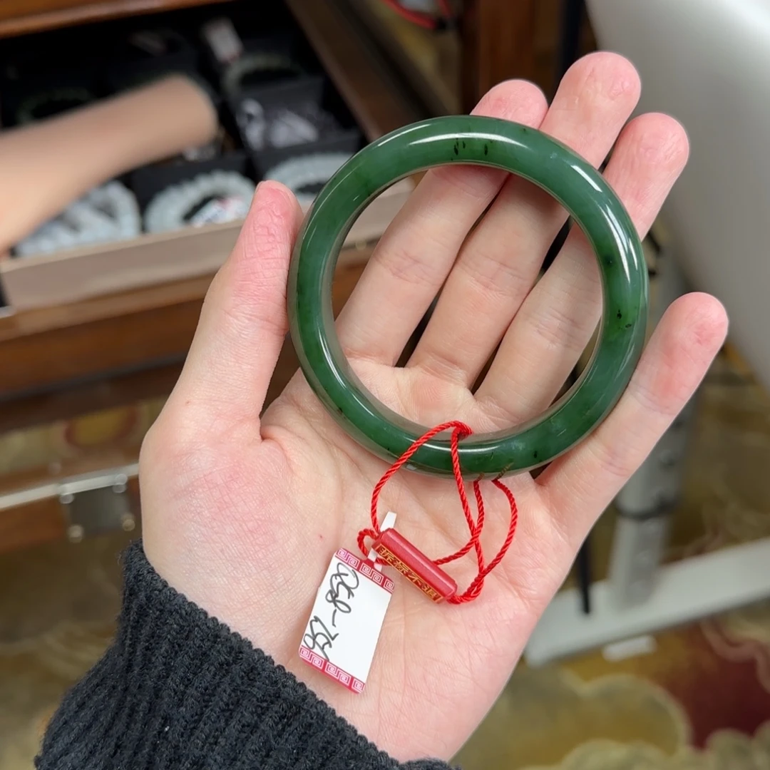 和田玉未镶嵌手镯58