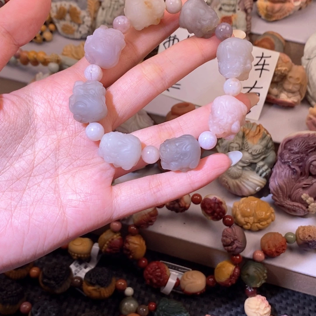 石英质玉（阿拉善玉）未镶嵌手链