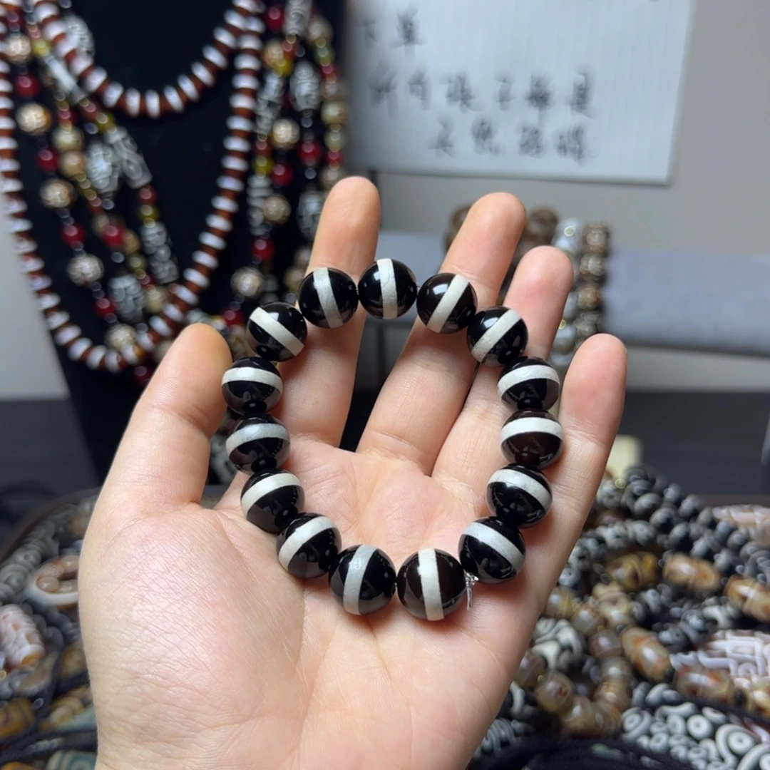 玛瑙/玉髓合金颈饰