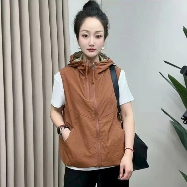 爆款双面双穿休闲马夹2025年秋季新款连帽马甲外套