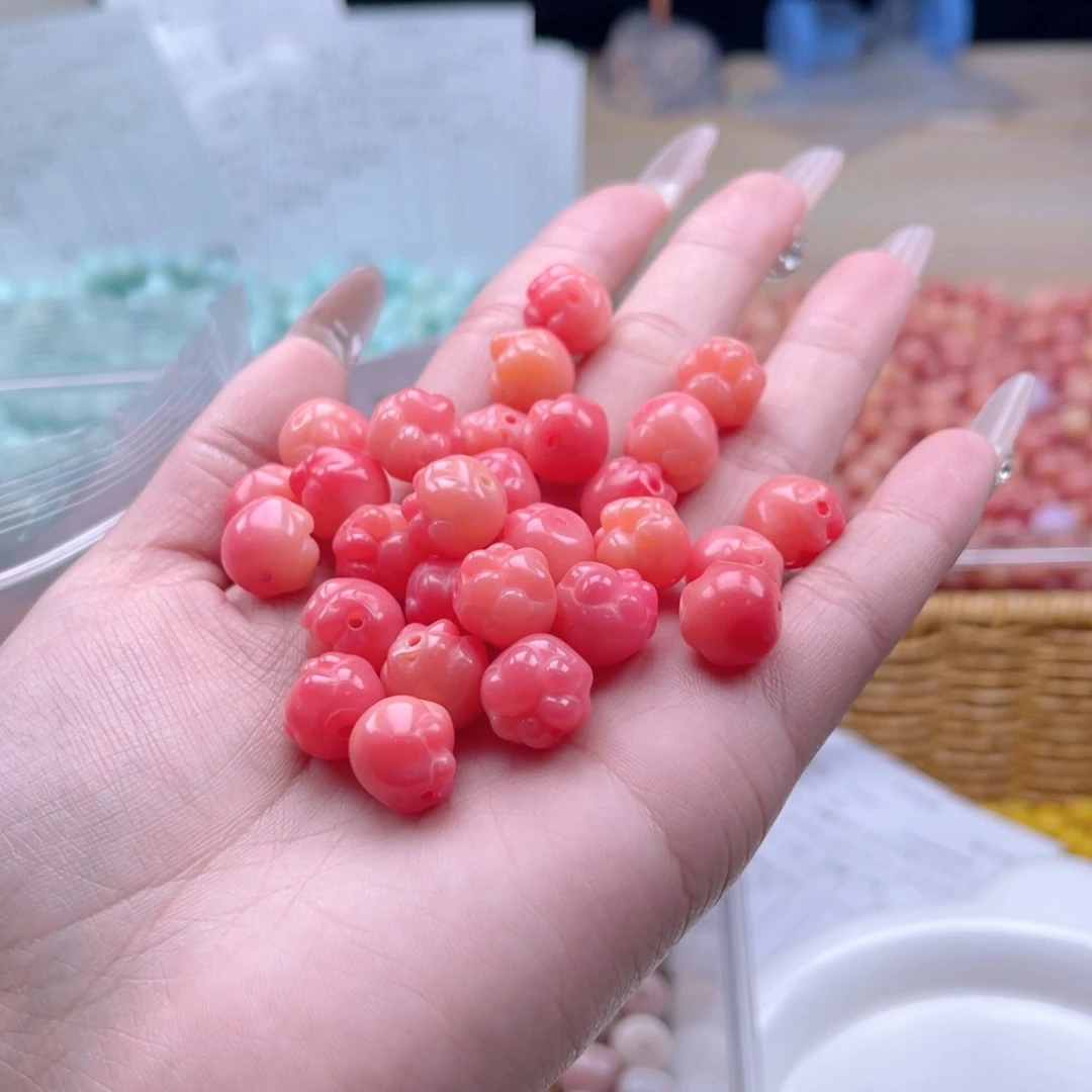 白玉菩提吊坠c12.5mm22颗。爱心猫爪