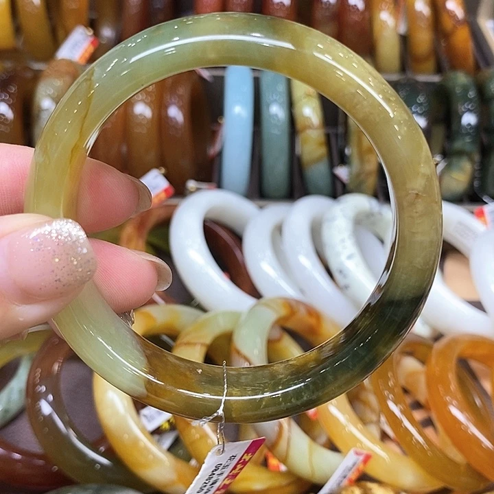 未镶嵌蛇纹石玉手镯