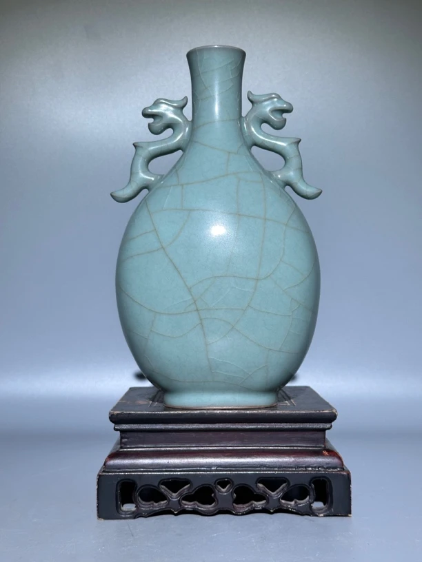 官窑，双耳抱月瓶！