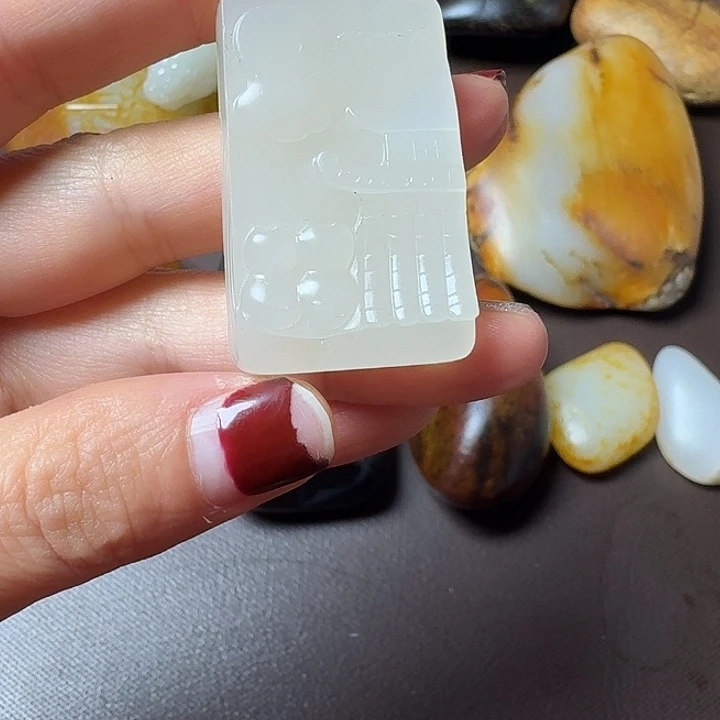 定制和田玉和田玉24克