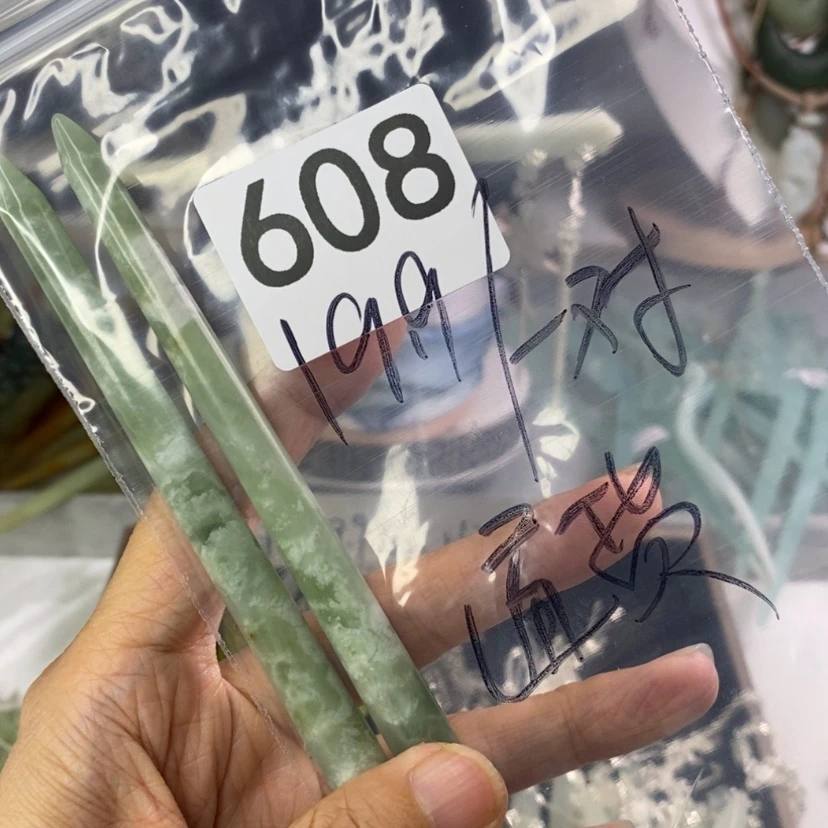 【闪购商品】岫玉颈饰未镶嵌多样性发货