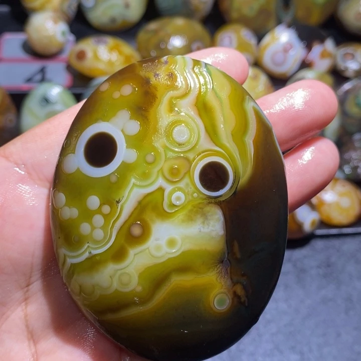 玛瑙/玉髓未镶嵌珠宝奇石231