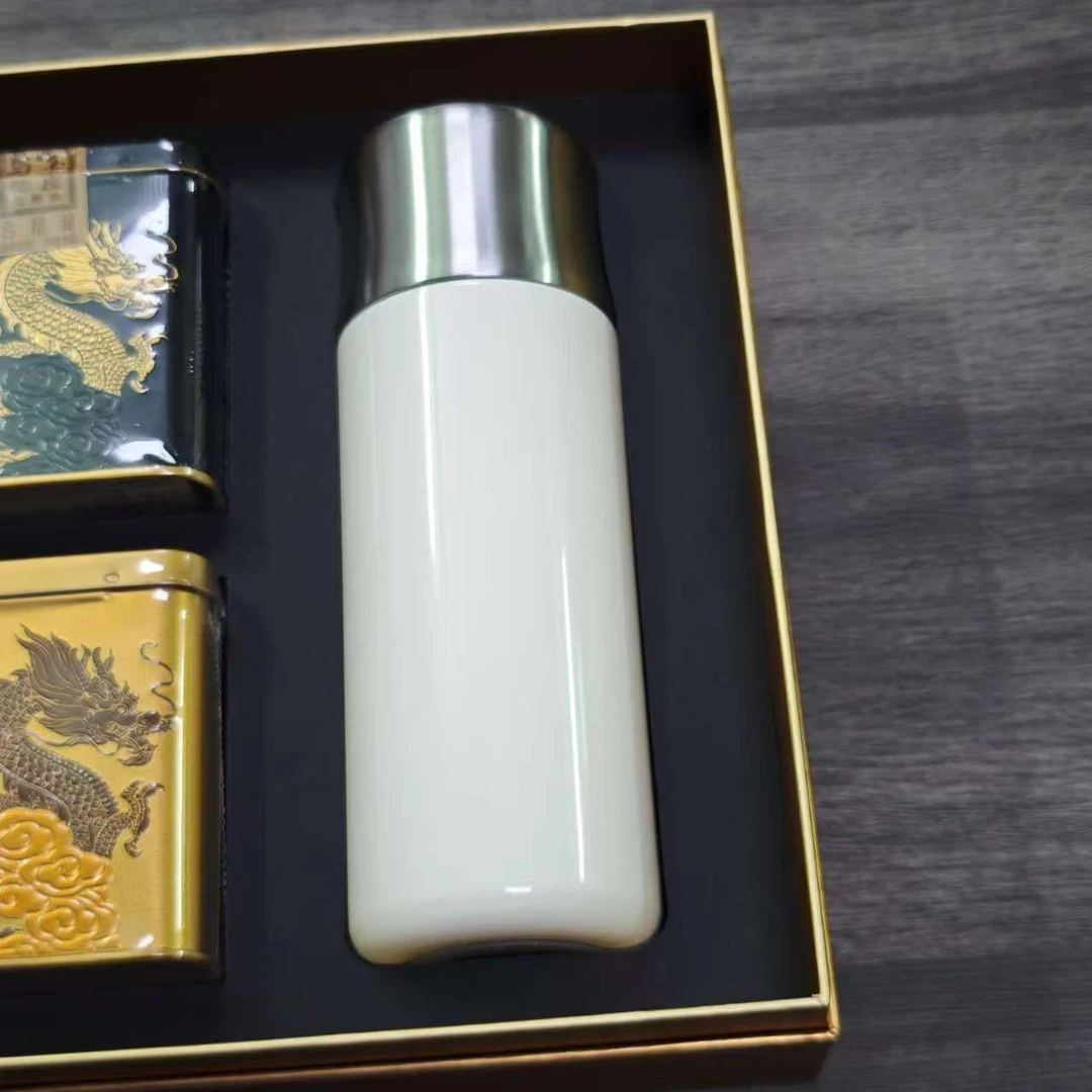 2024年LCGC陈皮乌金老茶头礼盒【带保温杯】