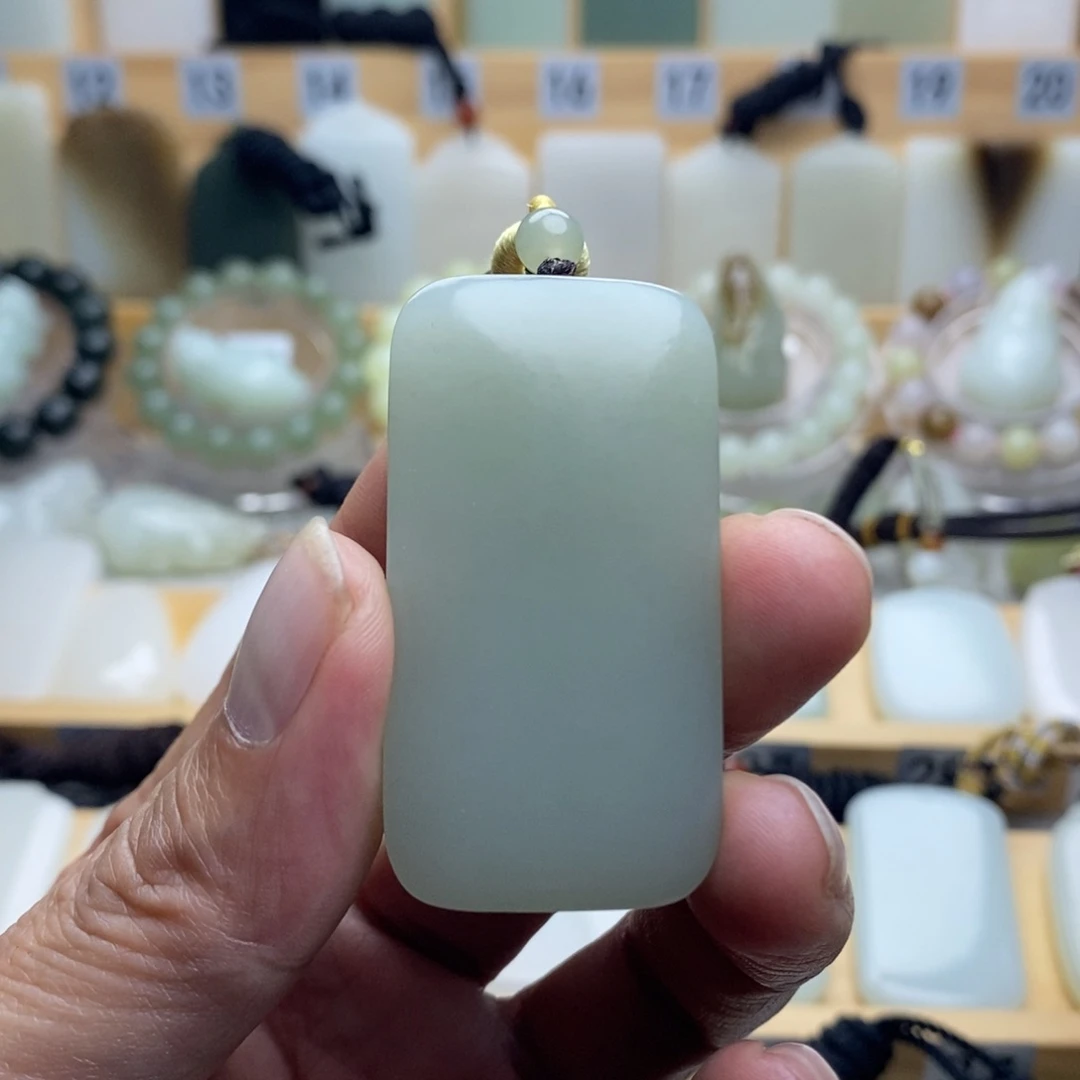 未镶嵌和田玉挂件