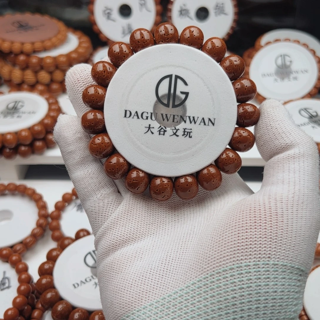 无***月吊坠桃核桃核手串