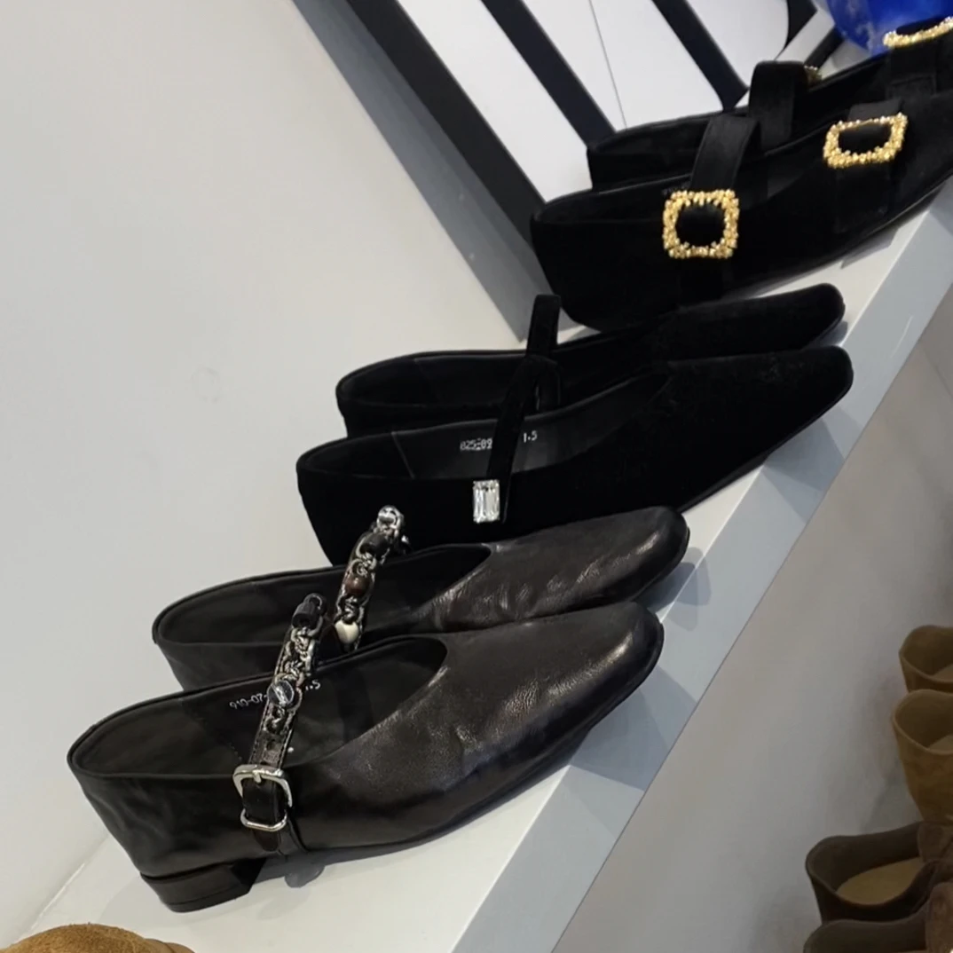 ［文静福利］黑色浅口低跟夏季女鞋胶粘气质跟鞋防水台单鞋休闲风