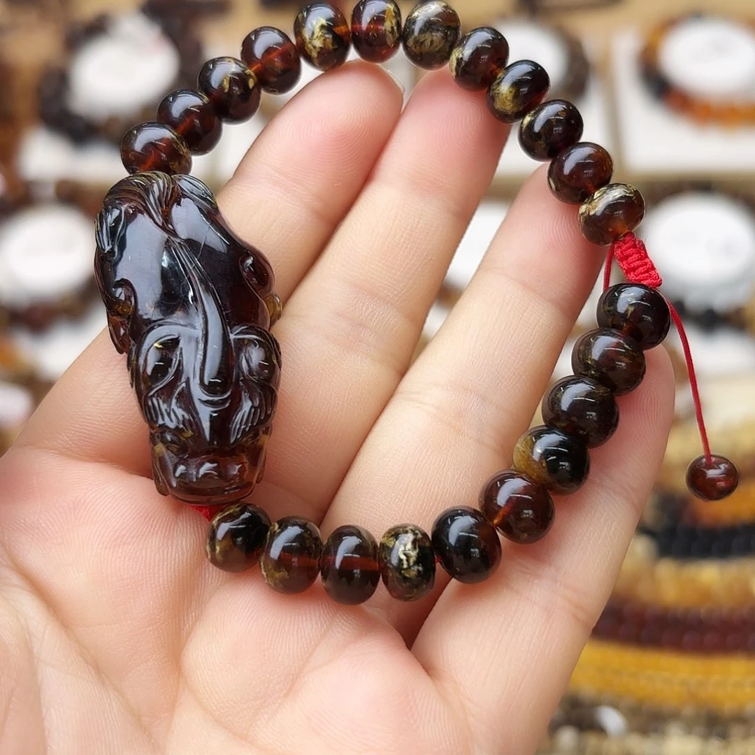 琥珀未镶嵌裸石八