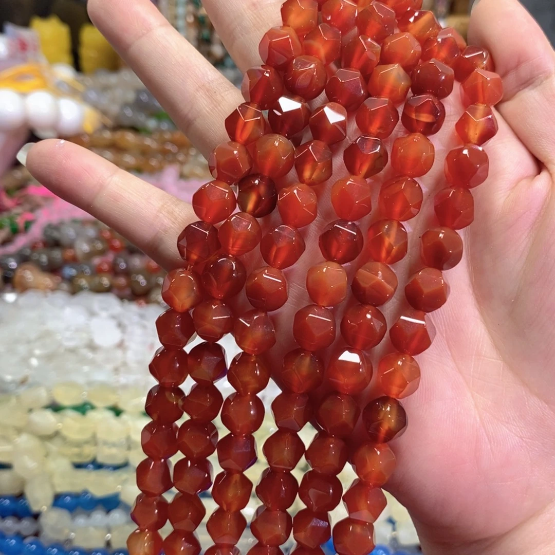 玛瑙/玉髓未镶嵌珠宝半成品红玛瑙万切一条卡10mm