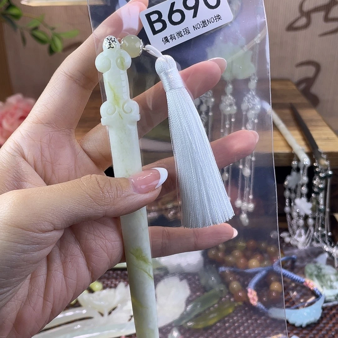 蛇纹石玉发饰合金烦*