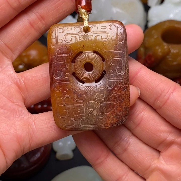 静***斋和田玉未镶嵌挂件