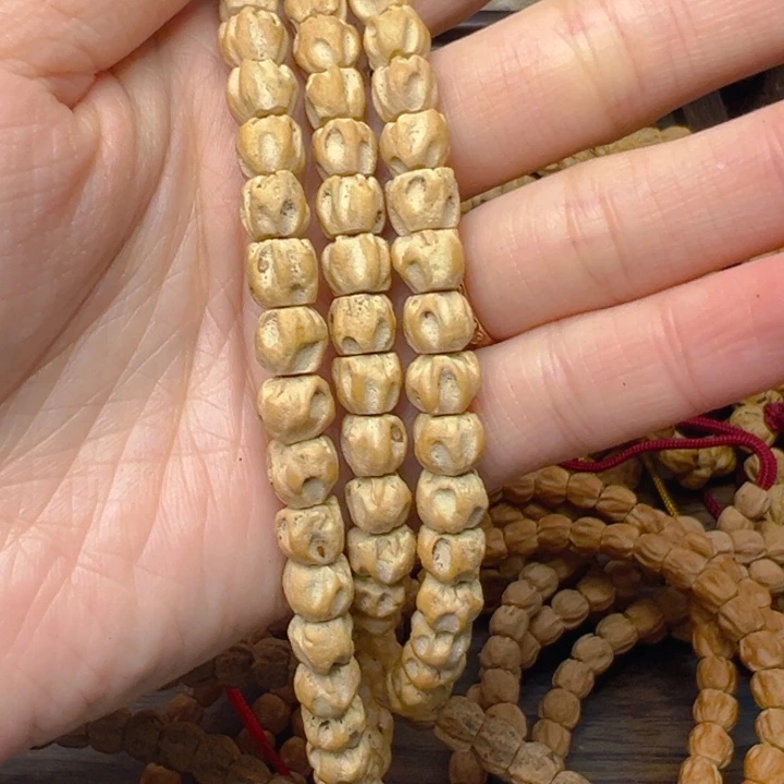 柏香籽/百香籽吊坠焱*