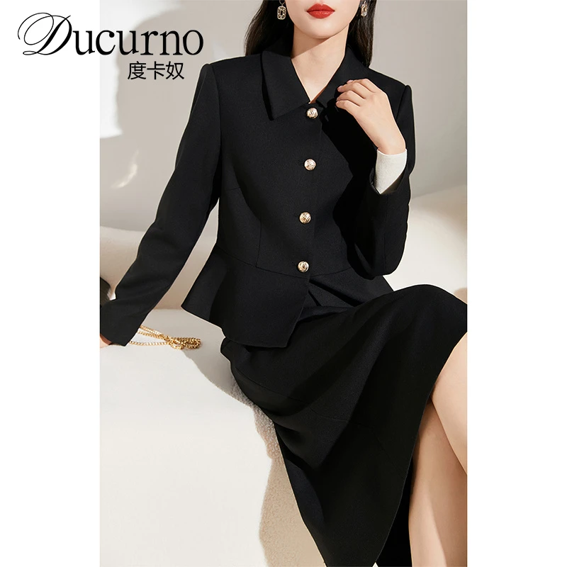 度卡奴【政厅风套装】毛绒两件套25春女新款爵美外套+潮秋冬服饰