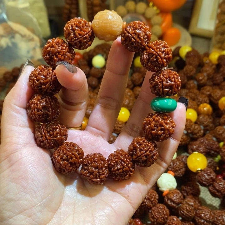 金刚菩提手串186玉化双面