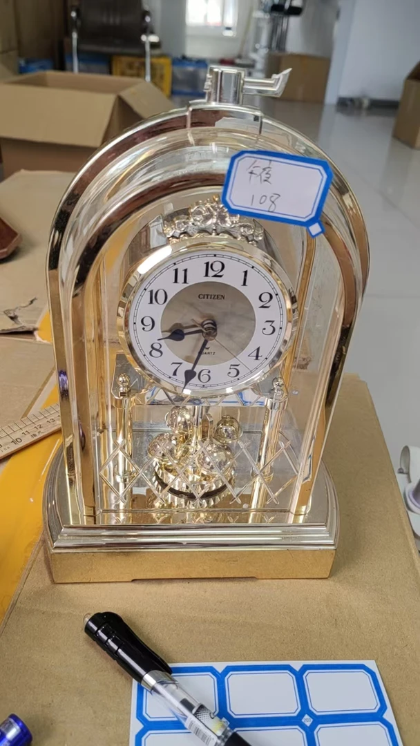 日常家里常用的挂钟