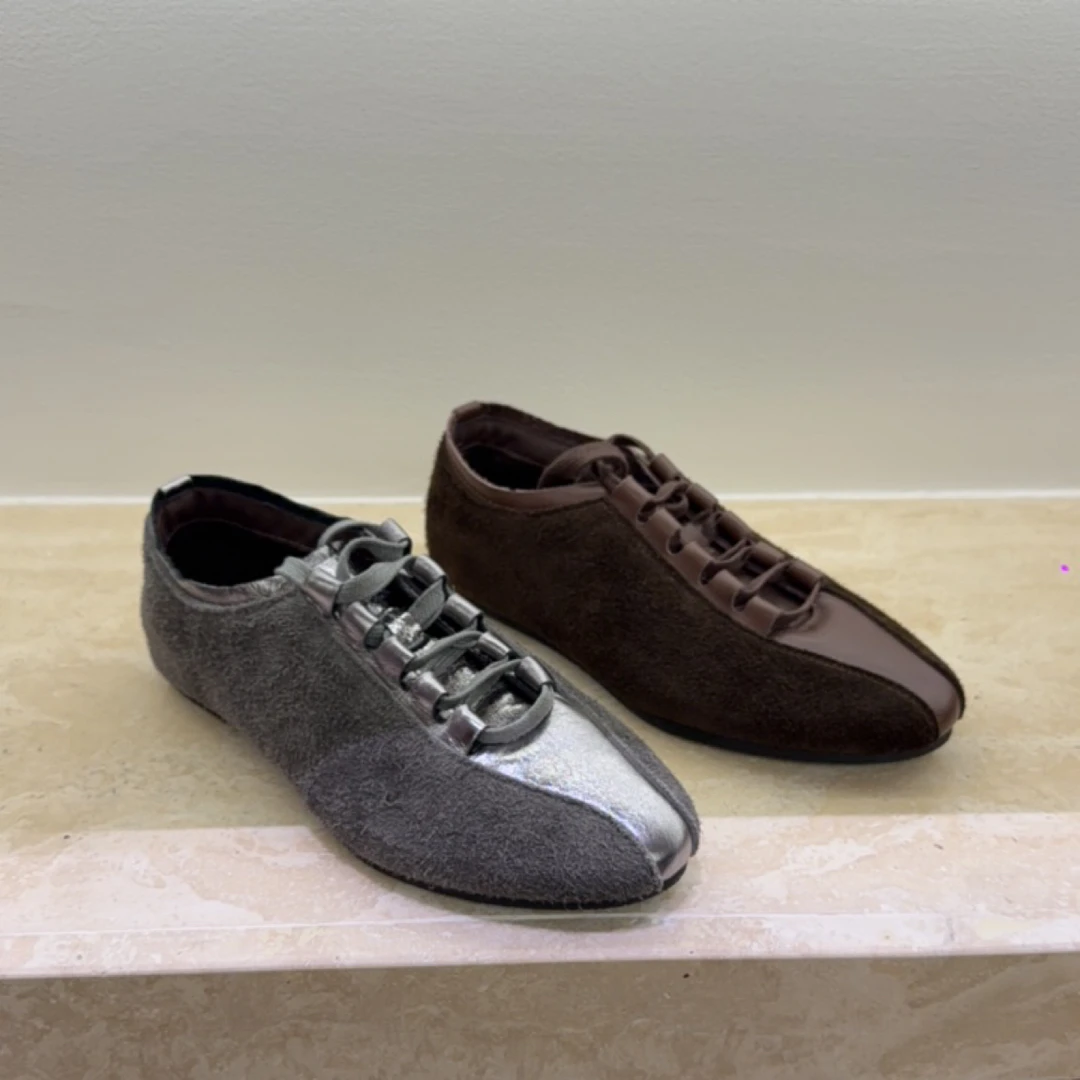 牛皮加绒女款秋冬百搭小圆头平底德训鞋mz69r