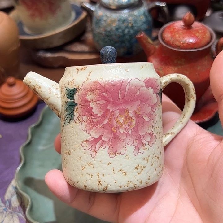 3***辉一家特色复古茶器瓷器