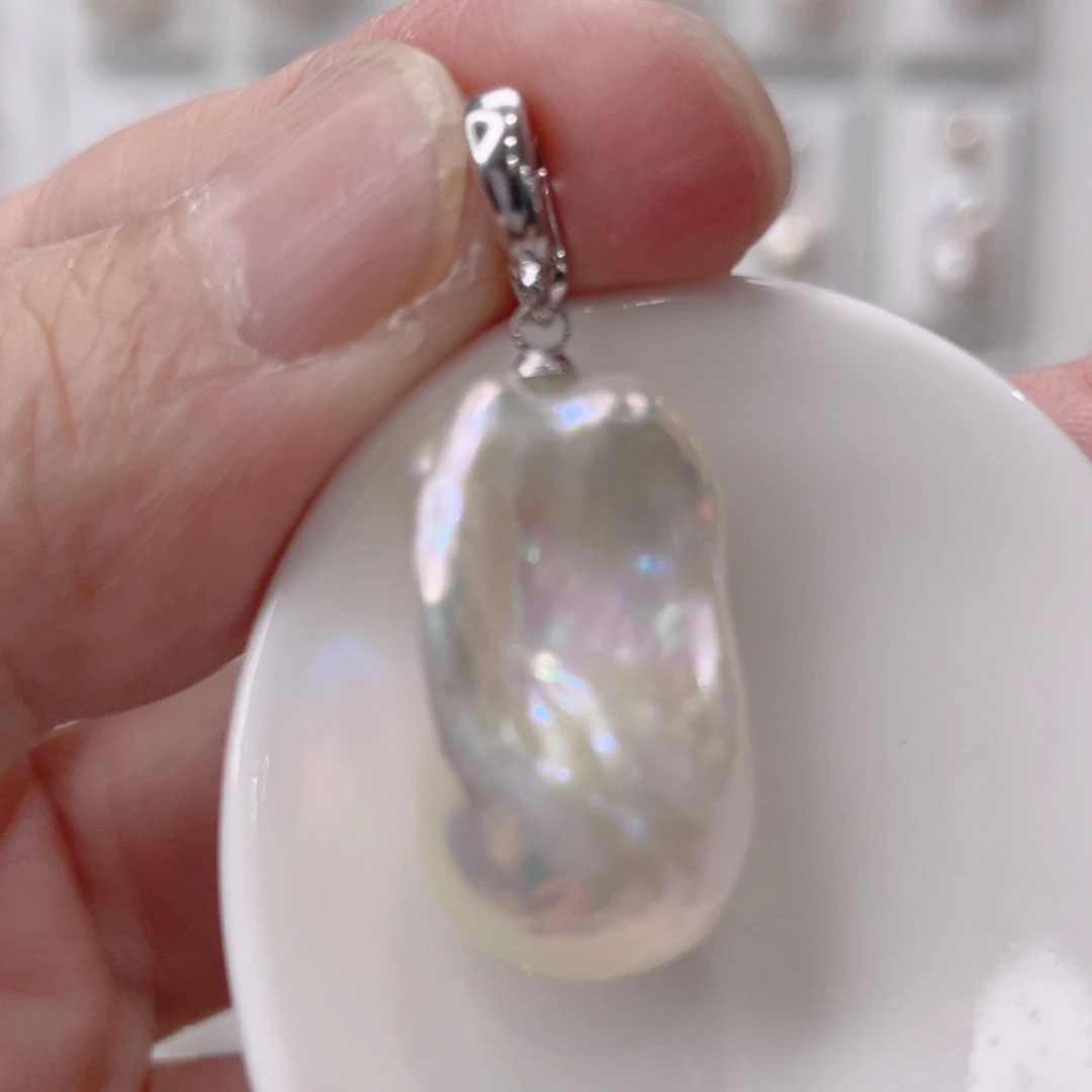 颈饰未镶嵌淡水珍珠