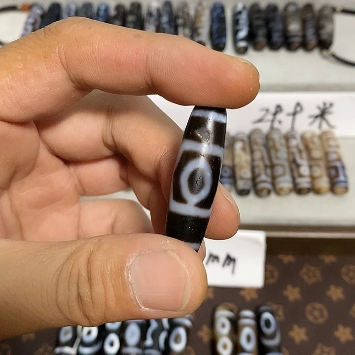 合金颈饰玛瑙/玉髓