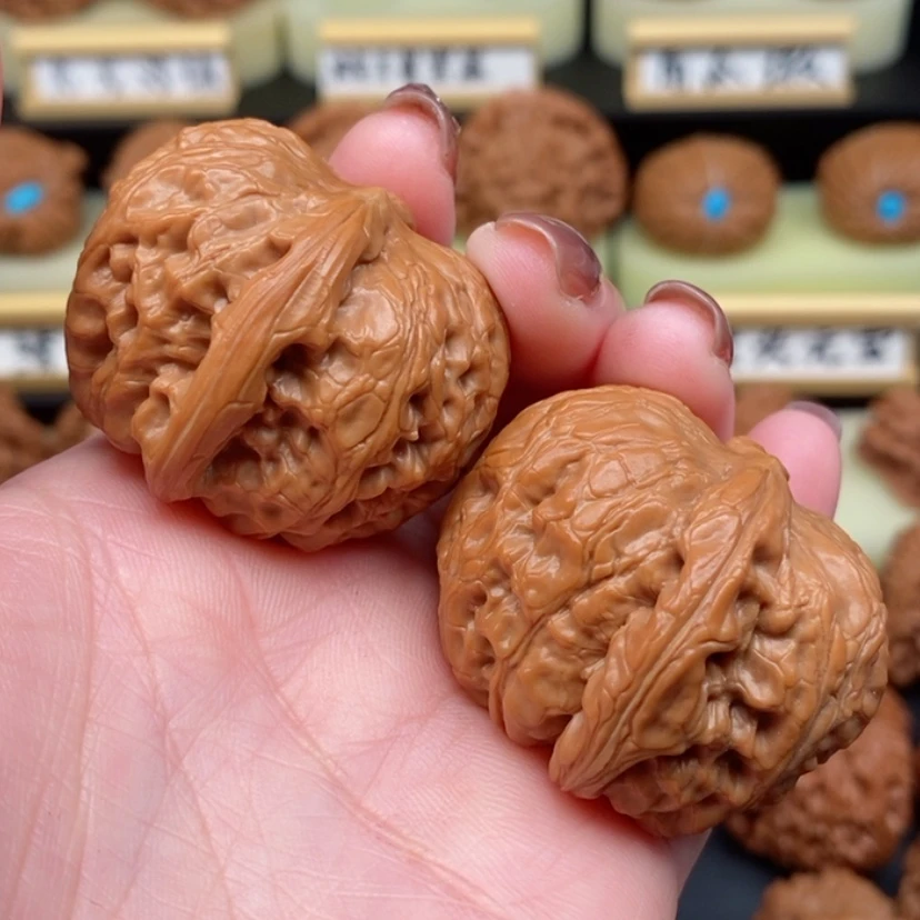 【闪购商品】文玩核桃吊坠41尺元宝