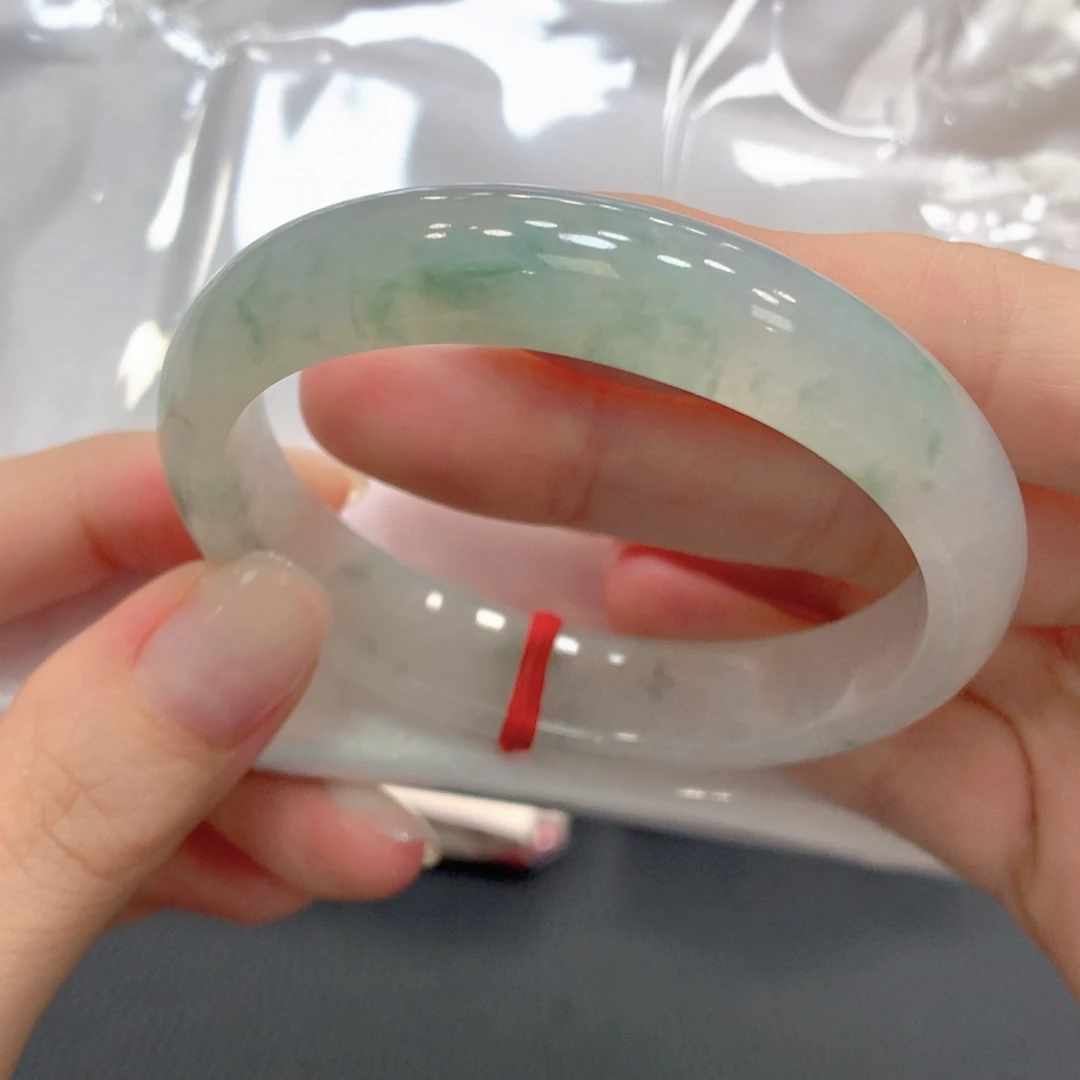 翡翠未镶嵌手镯贵妃24