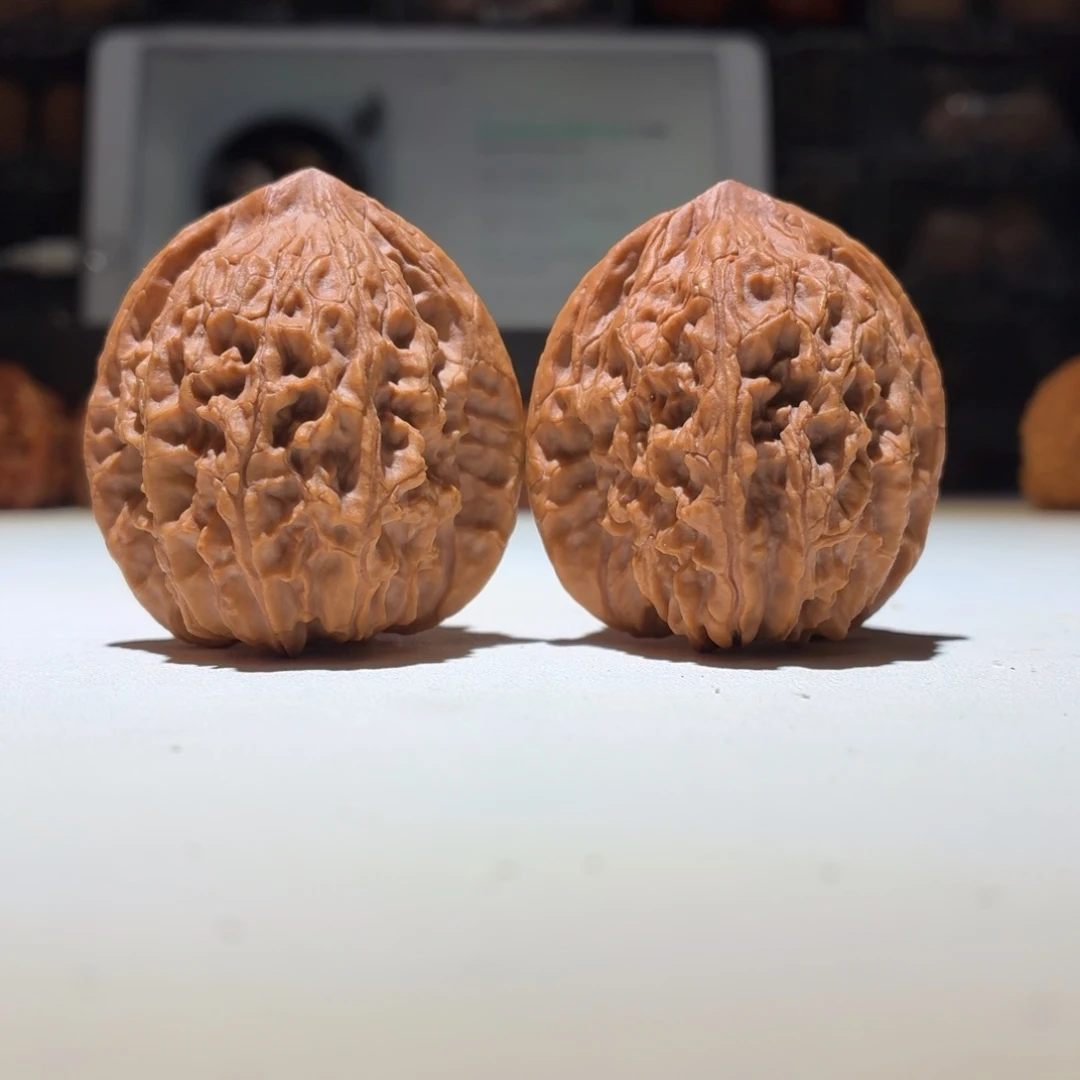 文玩核桃把件平谷寿桃40