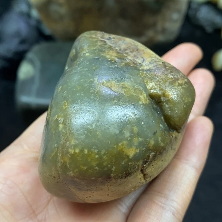 未镶嵌和田玉（糖玉）挂件