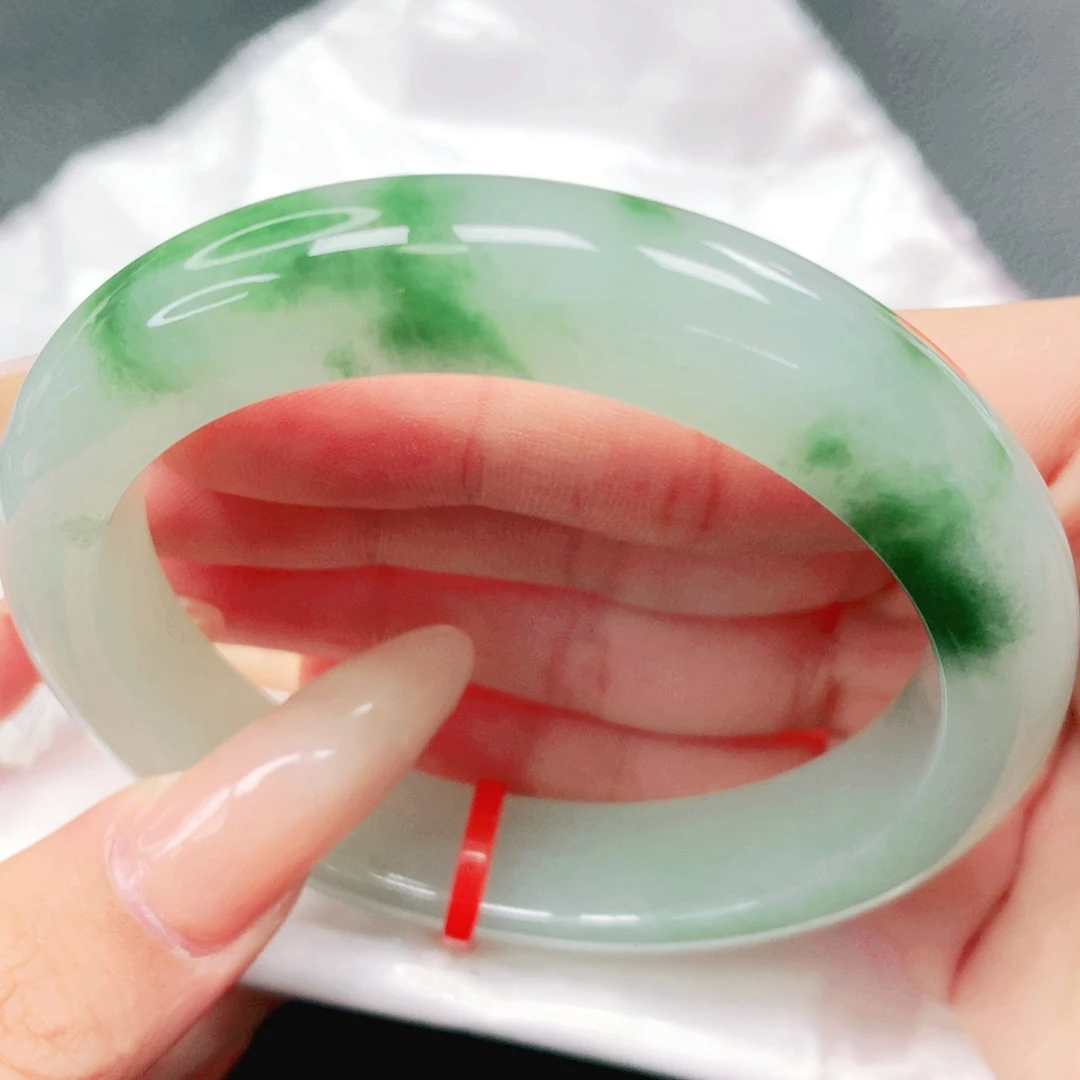 翡翠未镶嵌手镯57