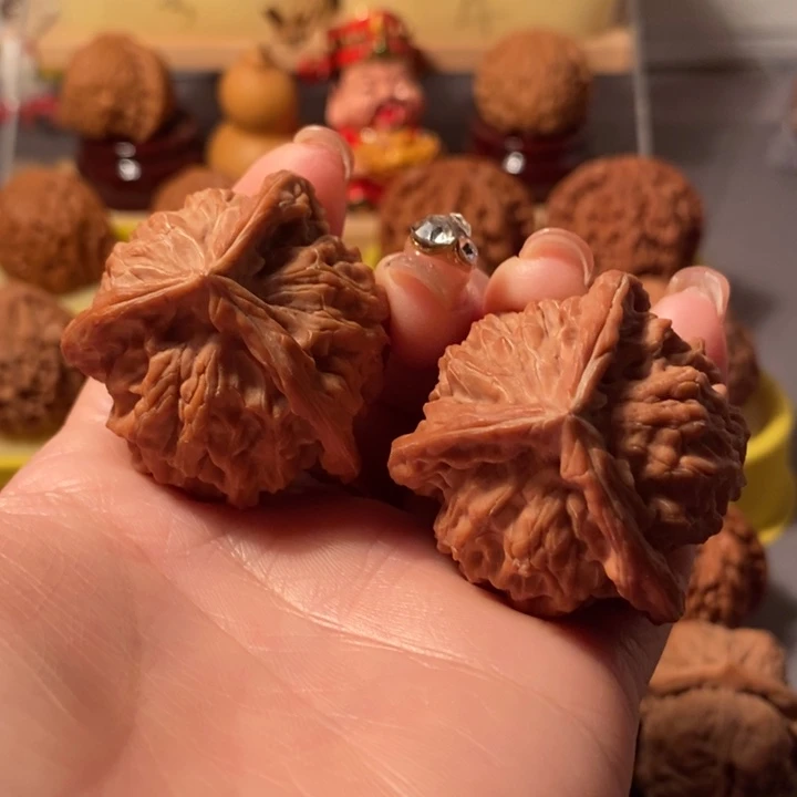 文玩核桃吊坠40盘山三愣