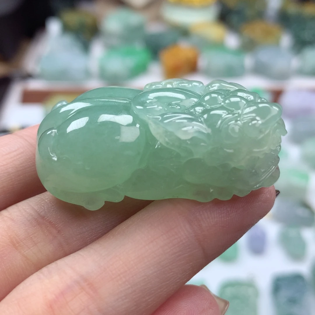 翡翠未镶嵌颈饰翡翠貔貅13