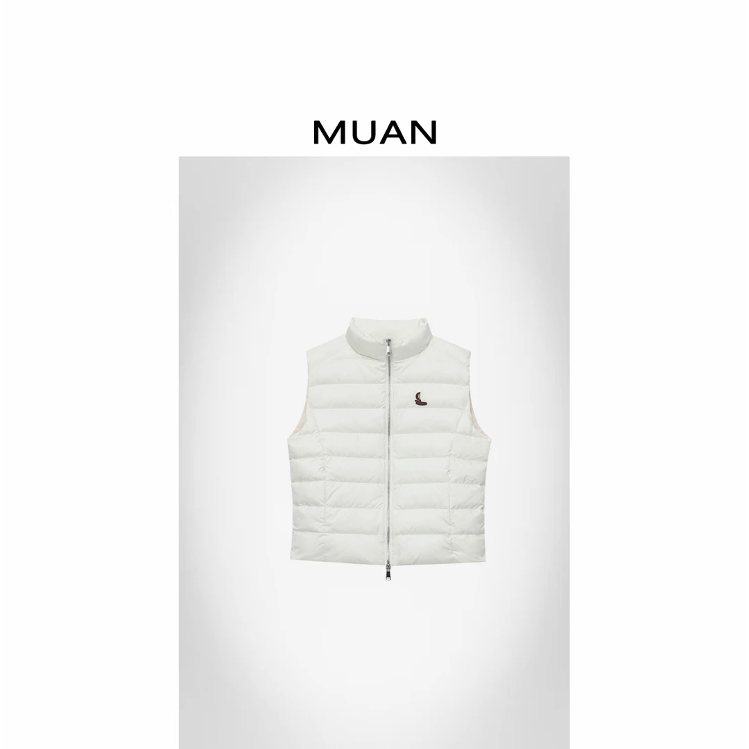 代代：《小帆船羽绒马甲》定制90白鹅羽绒马甲上衣女D-MJ-F8376