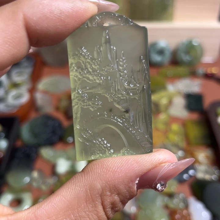 蛇纹石玉合金颈饰