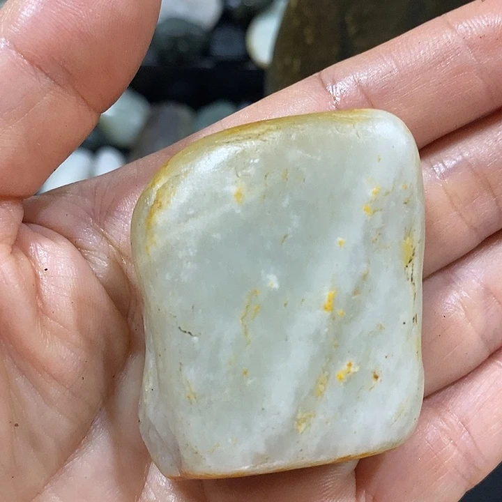 和田玉（糖玉）未镶嵌挂件