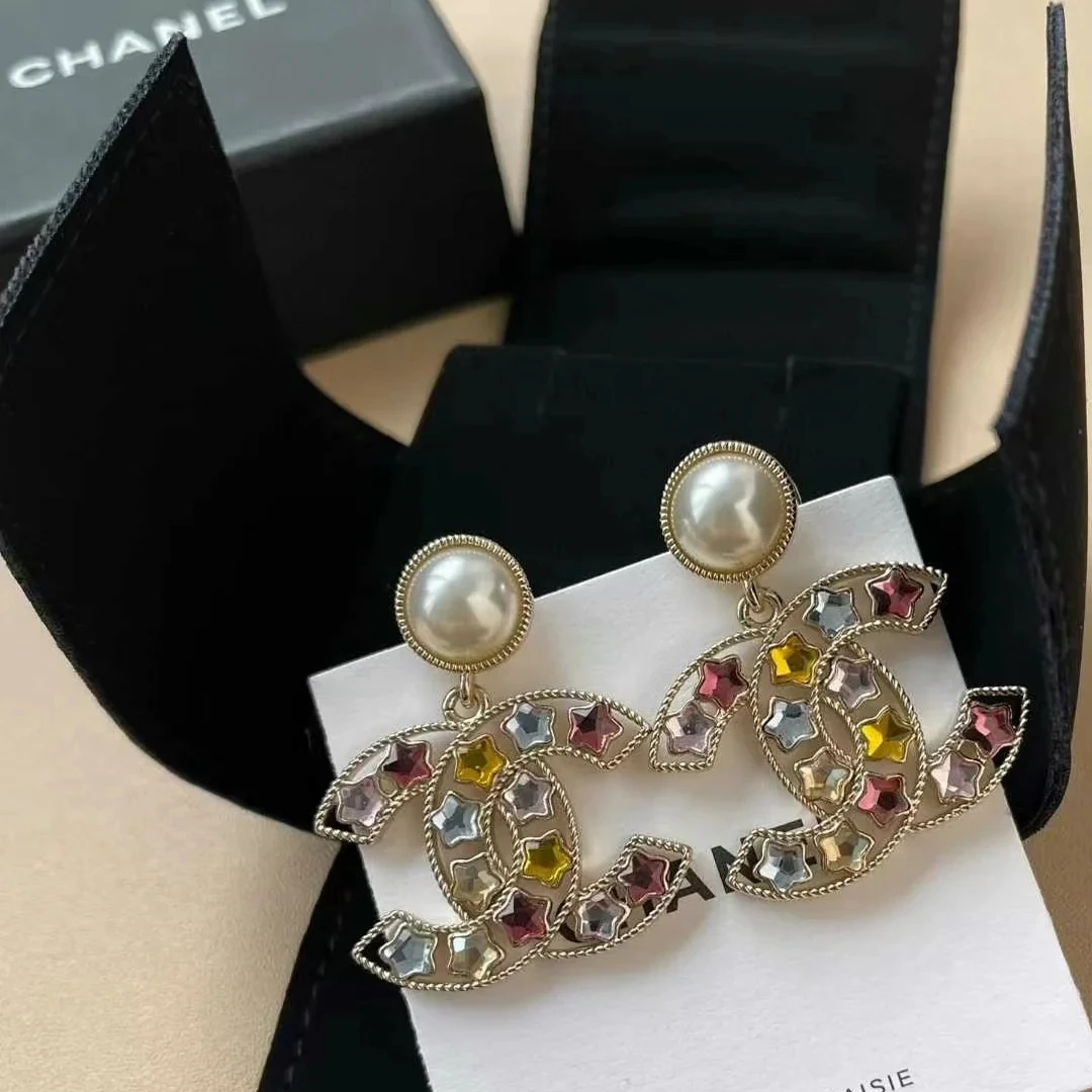 全新未使用 Chanel/香奈儿 耳环气质时尚百搭彩色
