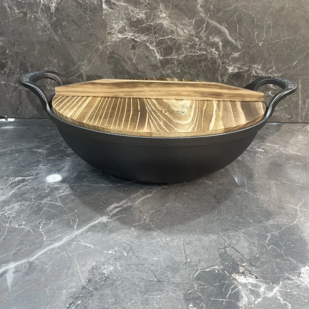 外贸双耳元宝型铸铁锅30cm
