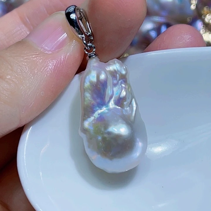 颈饰未镶嵌淡水珍珠