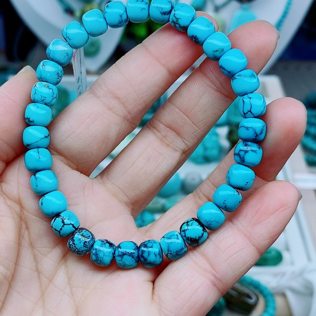 绿松石未镶嵌颈饰