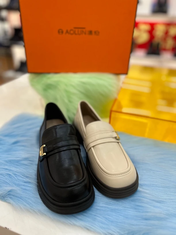 澳伦新款平底超软乐福鞋