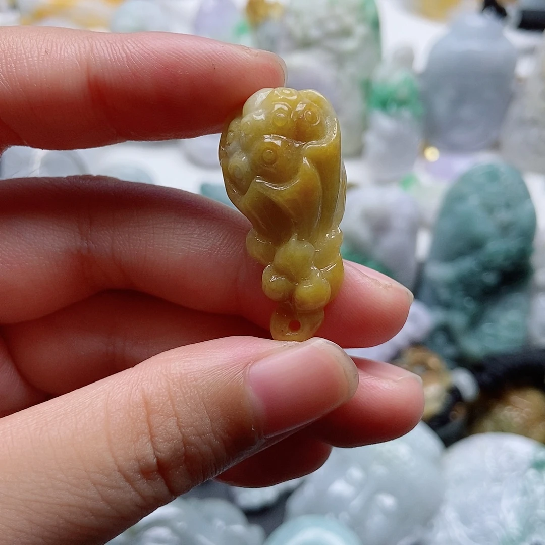 吊坠(不含链)未镶嵌翡翠1