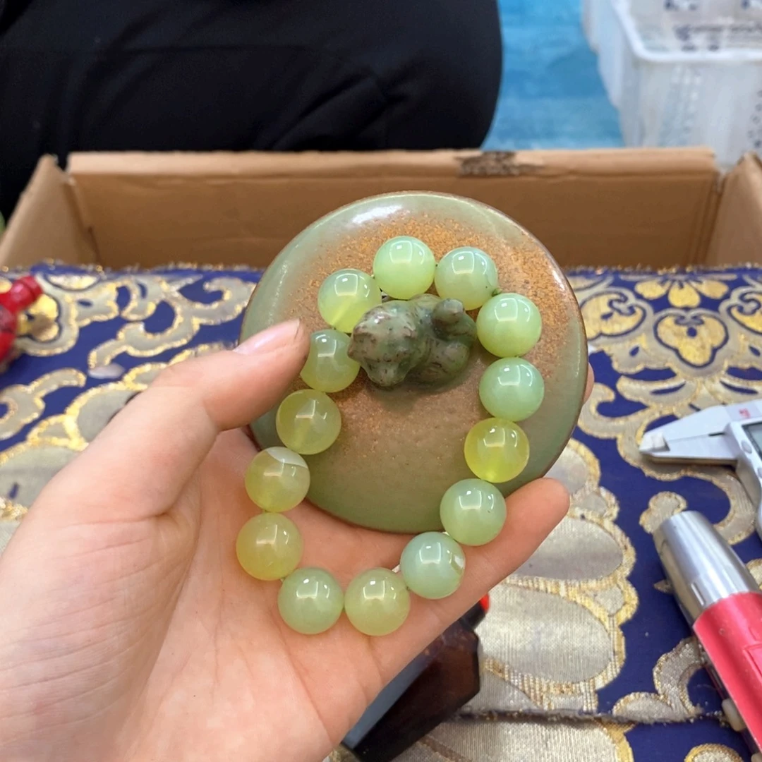 瓷片哈哈哈哈哈哈哈哈有