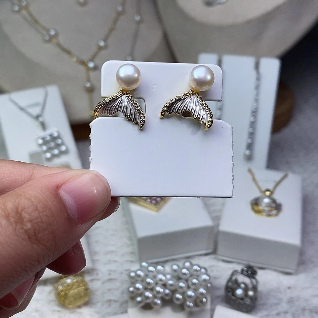 淡水珍珠银S925镶嵌耳饰