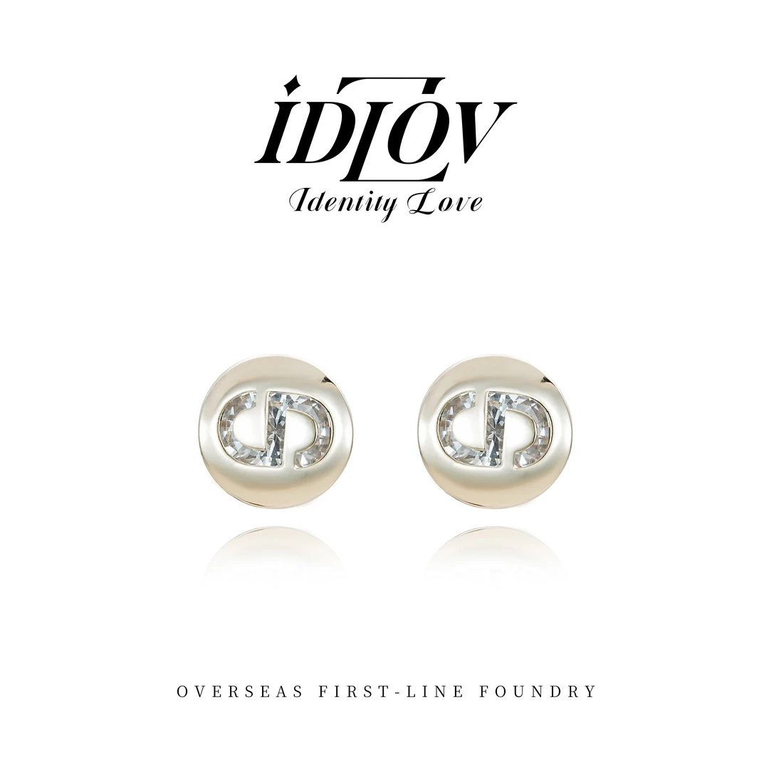 IDLOVE★高定咖啡金色字母耳钉 G0039