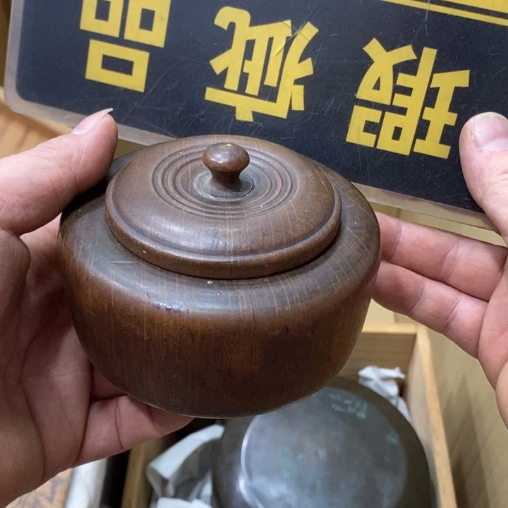 中古品有微瑕，谨慎入手