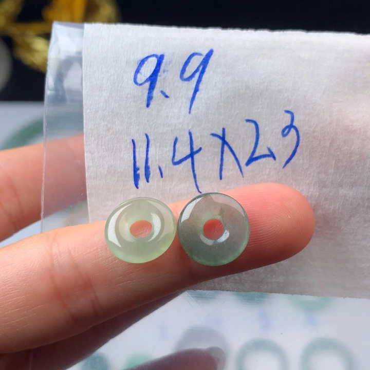 钮***扣定制翡翠未镶嵌戒圈