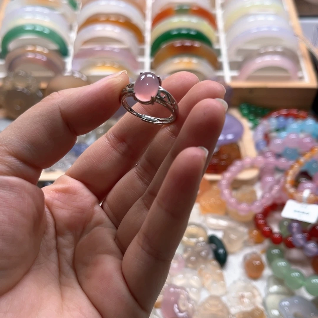 玛瑙/玉髓未镶嵌手镯1