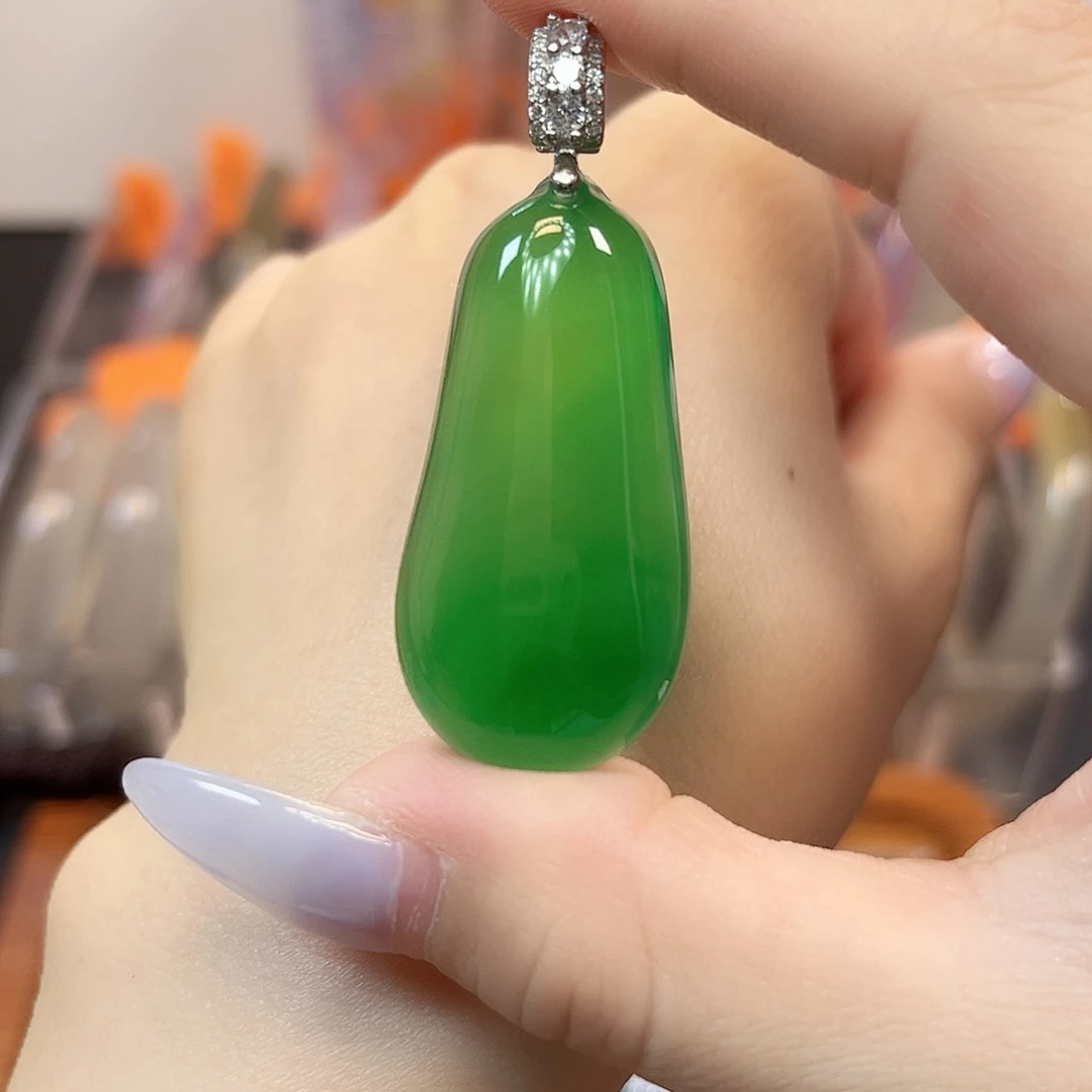 玛瑙/玉髓银S925镶嵌颈饰