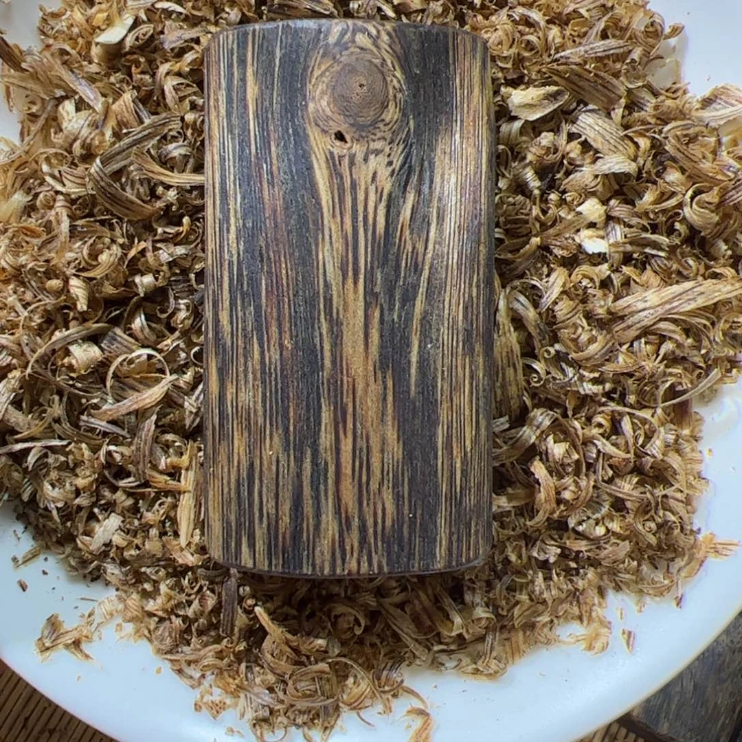 沉香碎屑沉香绿棋素牌17.4克